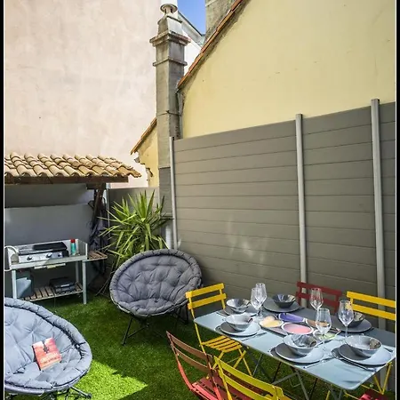 Sleeps 12 Air Con Wifi *