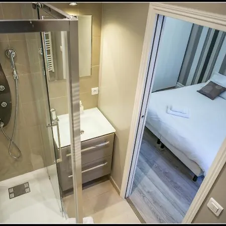 Sleeps 12 Air Con Wifi *
